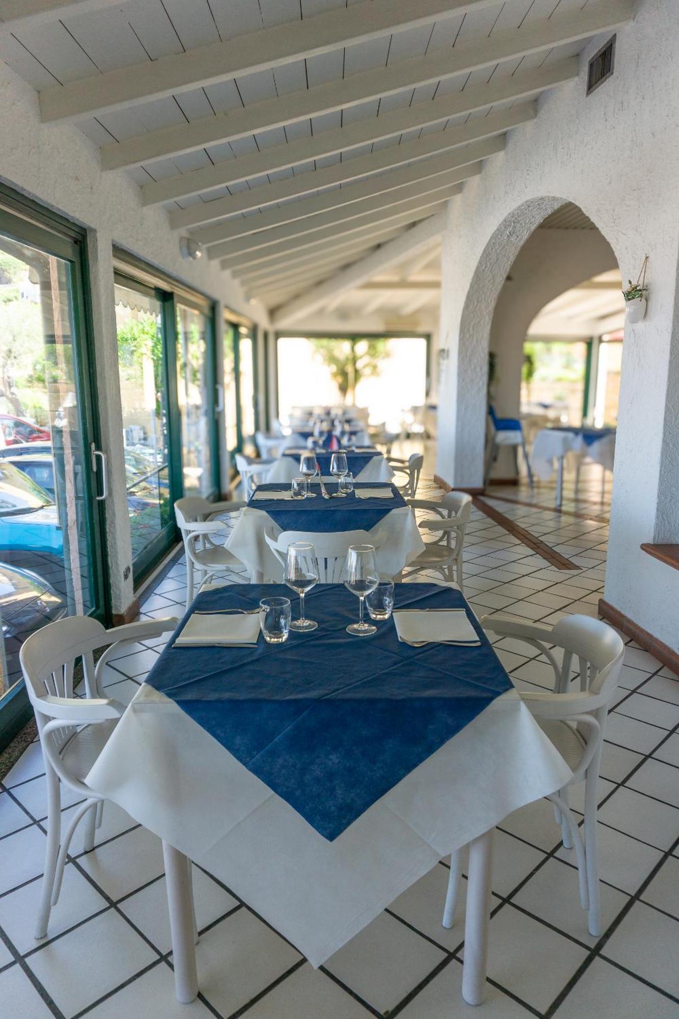 Hotel Il Perseo Chiessi Exterior photo
